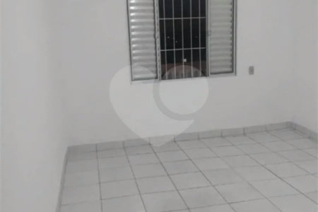 Duas casas com área total de 220m², 4 dormitórios, 3 suítes, 1 vaga de garagem, à venda em Pirituba