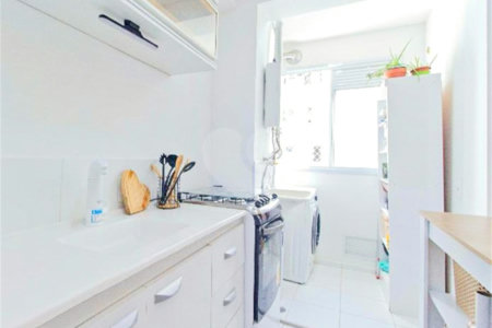 Apartamento mobiliado a venda no Cambuci de 36 metros com 1 quarto, sem vaga