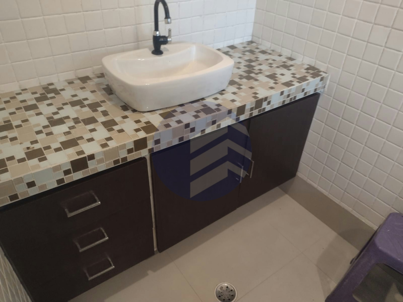 Casa à venda ou para alugar com 3 quartos, sendo 2 suítes, em Jardim Trussardi, São Paulo - SP