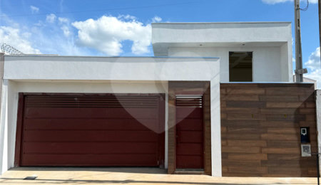 Casa à venda com 3 quartos, sendo 1 suíte,  em Jardim Embaré, São Carlos, SP