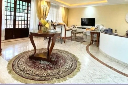 Casa dos sonhos a venda - Sobrado com Piscina no Jardim da Saúde, 270m² , 4 dorm., 2 suítes, 4 vagas, banheira , lareira, churrasqueira, terreno: 360 m²