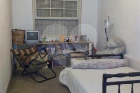 Sobrado com 180m², 3 quartos e 2 vagas