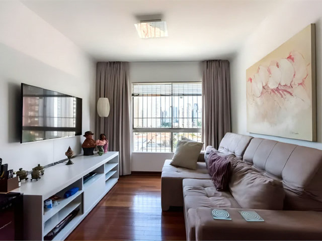 Apartamento à venda com 2 quartos, sendo 1 suíte,  em Vila Nova Conceição, São Paulo, SP