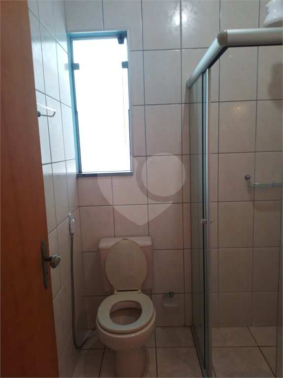 Apartamento à venda no Condomínio Álvaro Dziabas
