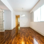 Apartamento para venda em Moema com 2 quartos, sendo 2 suítes, 70m²