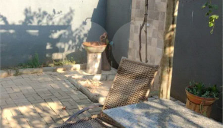 Casa à venda com 4 quartos, sendo 1 suíte,  no condomínio Residencial Ibi Aram II, Itupeva - SP