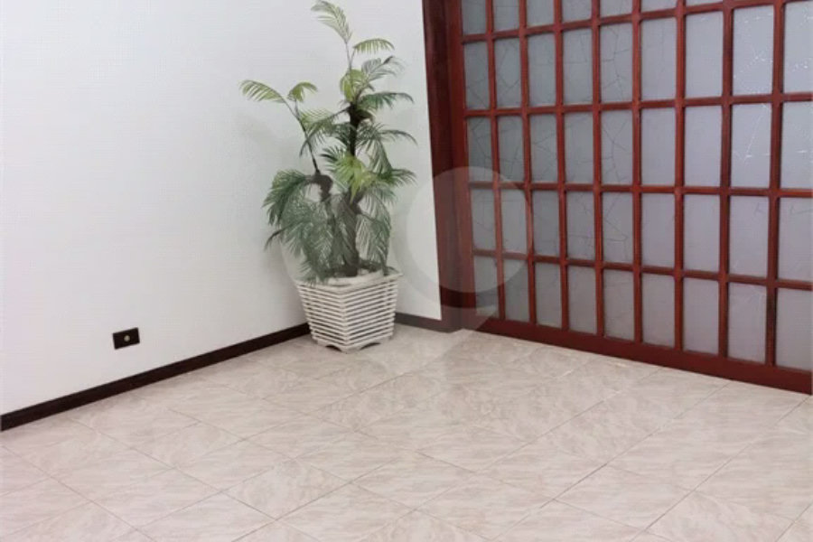 Casa à venda ou para alugar com 5 quartos, sendo 2 suítes, em Jardim Dos Estados, Poços de Caldas - MG