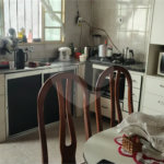 Casa com 150m² , 1 dormitório , 1 vaga de garagem , precisando de reforma , `venda na Penha.