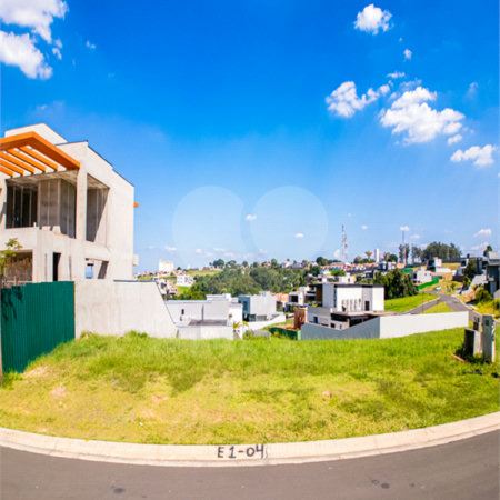 Indaiatuba - Villa dos Pinheiros - terreno com 680,37 ms - R$ 1.490.000,00 - condominio - R$ 1.450,00 - iptu - R4 520,00 - Com segurança inteligente, fiação e internet por fibra ótica subterrâneas, gás encanado e uma exuberante área verde preservada com nascentes naturais, Salão de festas, lounge