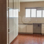 Apartamento no Condomínio Torello Dinucci