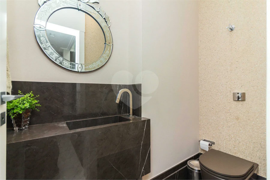 Casa em condomínio, 4 suites, piscina privativa no Jd. Floresta - zona norte - SP.