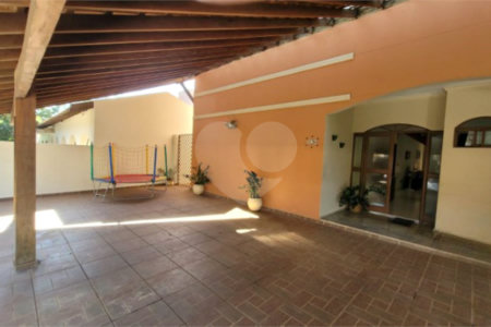 Casa em Condomínio, no Parque Sabará