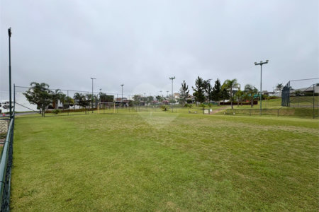 Lote à venda no Condomínio Village Damha IV
