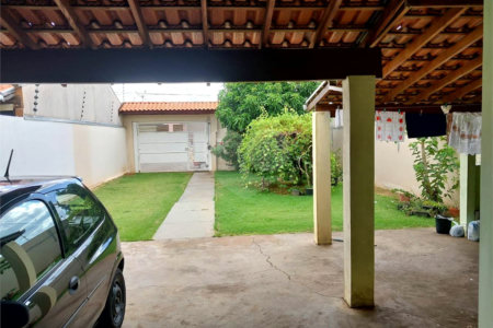 Casa sobrado para venda no Residencial Itamarati