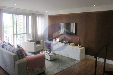 Duplex à venda com 2 quartos, sendo 1 suíte, em Vila Sônia, São Paulo - SP