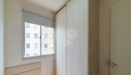 Apartamento à venda com 2 quartos em Cambuci, São Paulo, SP