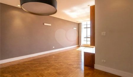 Apartamento à venda 97 m², 2 dormitórios, 1 vaga no Jardim Paulista - São Paulo/SP.