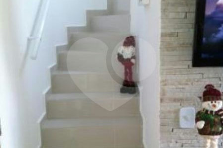 Apartamento duplex á venda