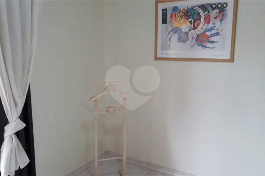 Apartamento à venda mobiliado nos Jardins — 126 m²