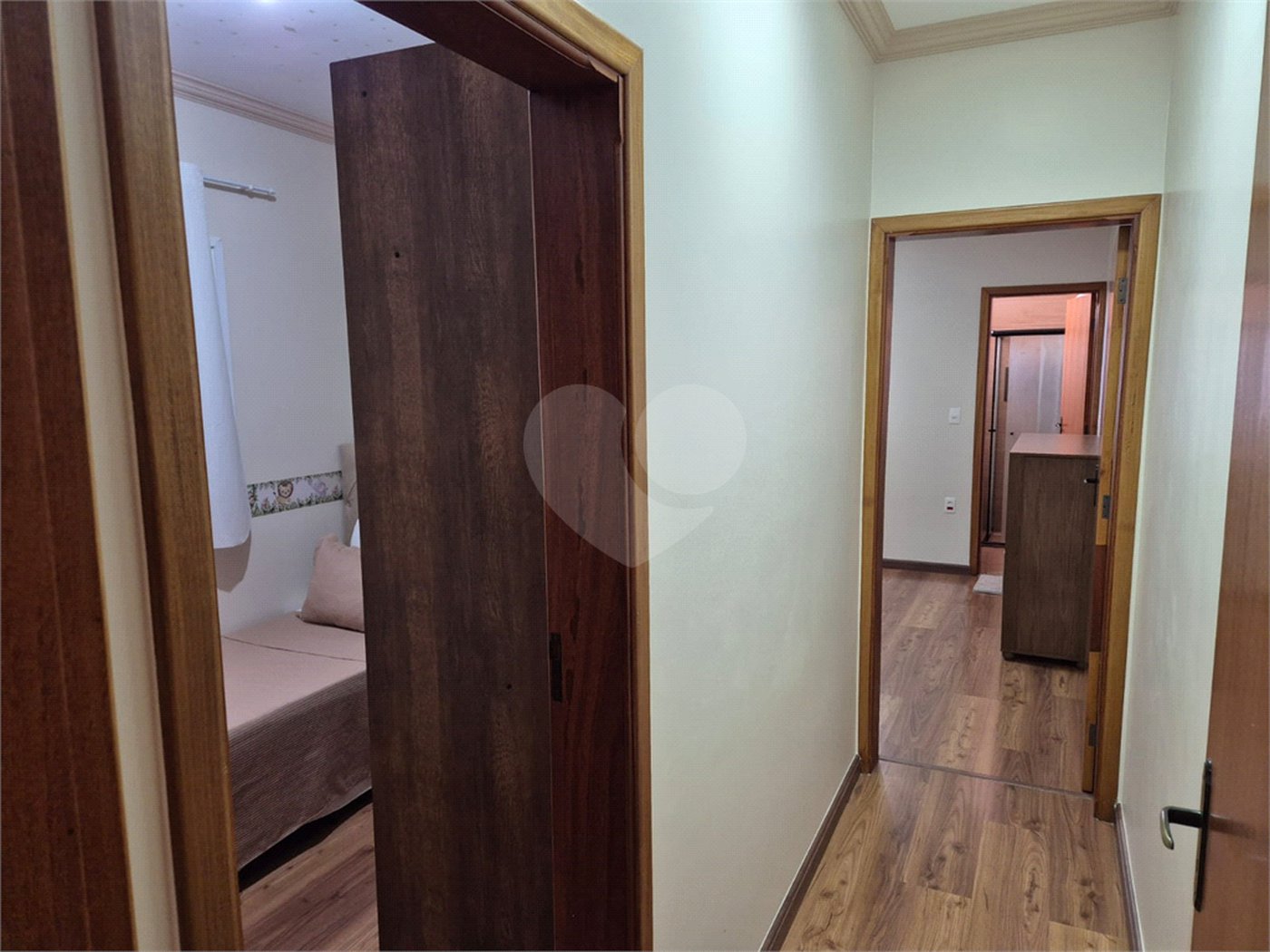 Casa com 2 Dormitórios á venda, em São Carlos.