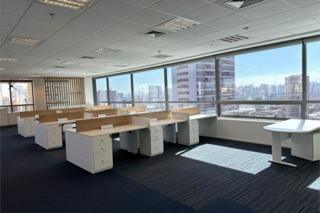 Conjunto comercial com 266m², 8 vagas, para locação no Brooklin