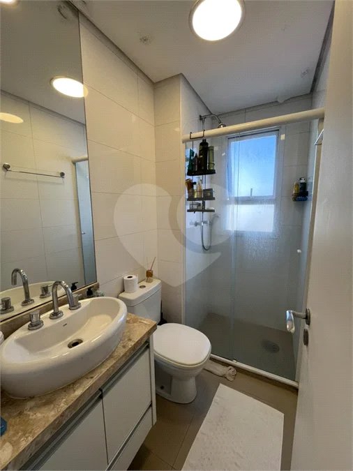 Apartamento com 2 dormitórios, 2 vagas e depósito privativo na Vila Mariana