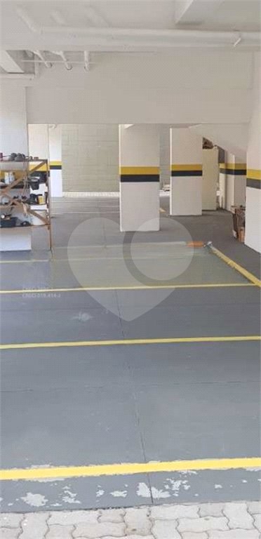 Apartamento no Condomínio Residencial Clarice.