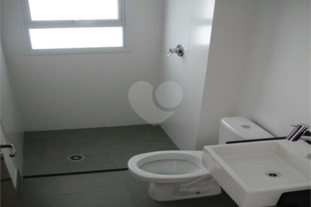 Apartamento no Jardim Anália Franco