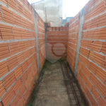 Casa térrea no Prolongamento Jardim das Torres.