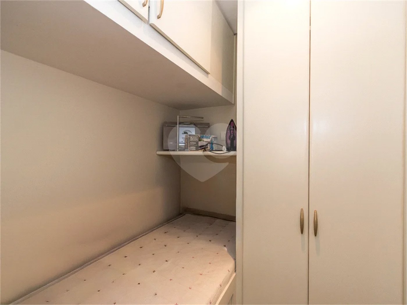 Apartamento de 233 m² à venda em Higienópolis com 4 dormitórios.