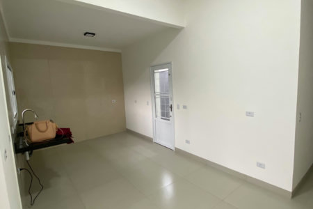 Casa à venda com 2 quartos, sendo 1 suíte, em Santa Helena, Três Lagoas, MS