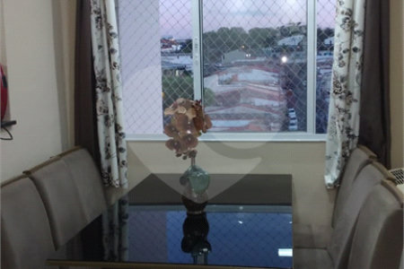 Lindo apartamento no Bosque dos Ipês .