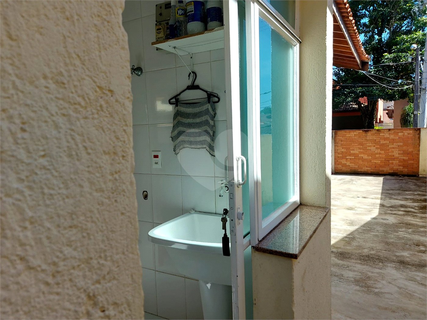 Casa charmosa e elegante localizada no deslumbrante Condomínio Villagio Capriccio Louveira SP