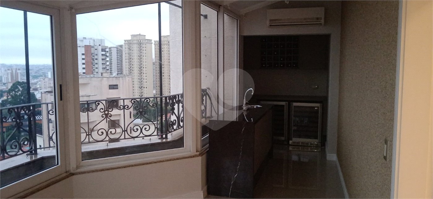 Duplex à venda com 7 quartos, sendo 5 suítes, em Anália Franco, São Paulo, SP