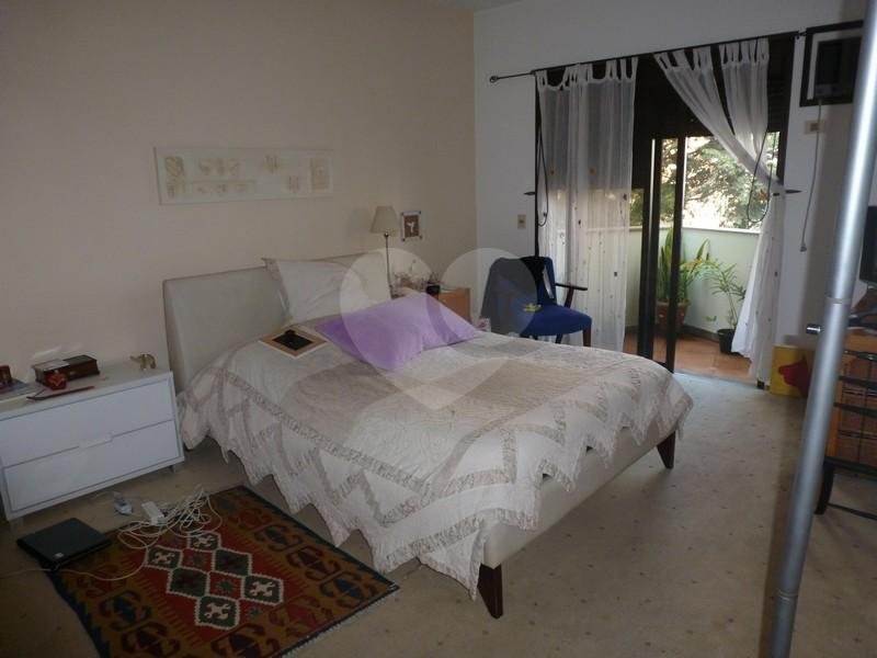 Apartamento à venda no Paraíso - 238 m² com 3 vagas