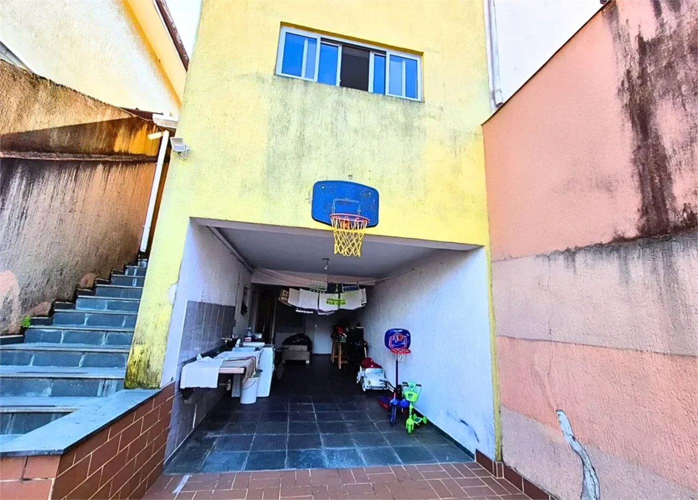 Casa à venda com 3 quartos, sendo 1 suíte, em Jardim Olympia, São Paulo, SP
