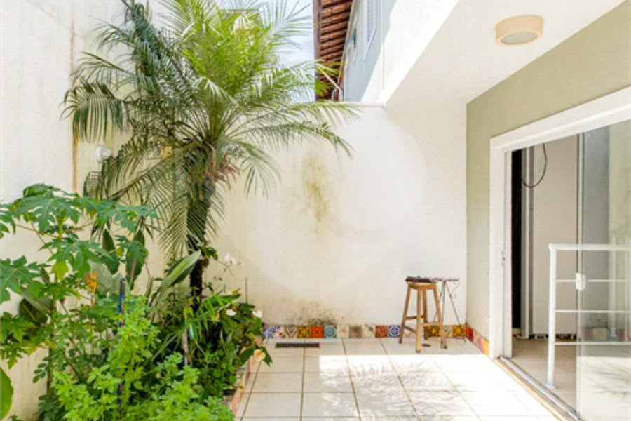 Casa no condomínio Condomínio Villa de São Paulo para venda com 2 quartos, sendo 2 suítes , 200m²