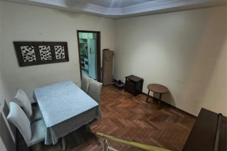 Sobrado à venda com 3 quartos, sendo 1 suíte,  em Butantã, São Paulo, SP