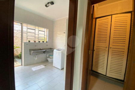 Casa á venda - Centro