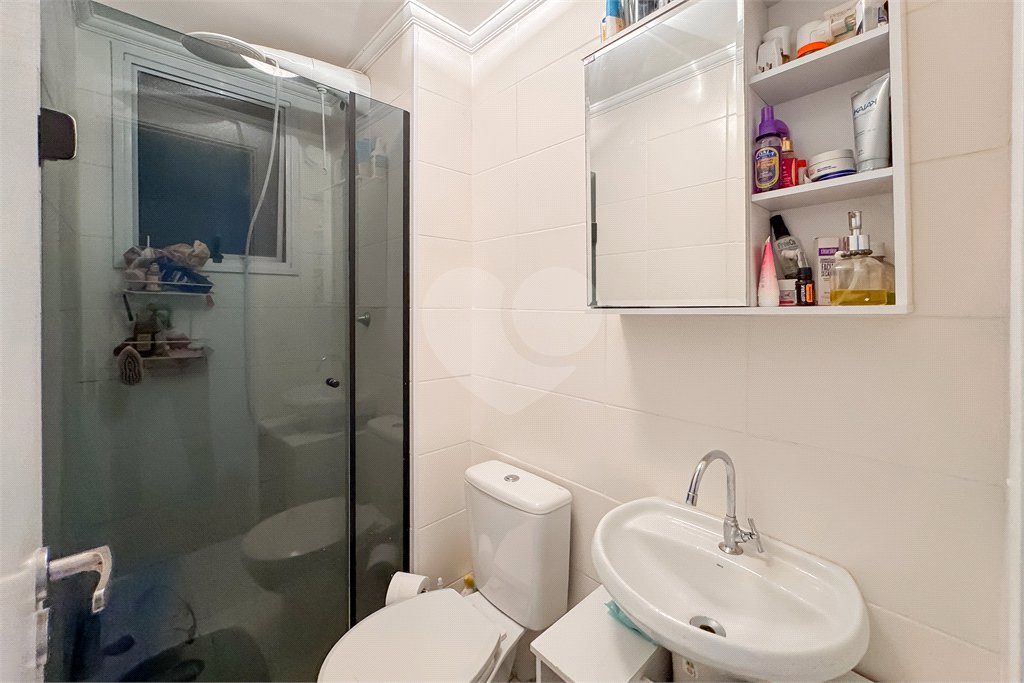 Apartamento à venda com 2 dormitórios no Cambuci