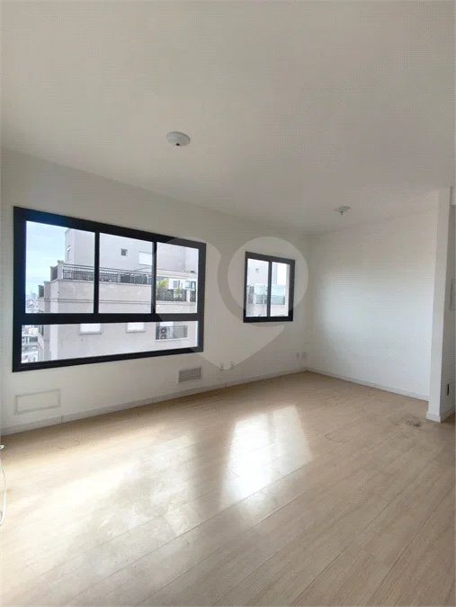 Apartamento à venda com 1 quarto em Vila Guilherme, São Paulo, SP