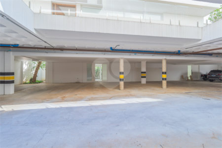 Casa à venda com 4 suítes no condomínio Villagio Quadrifolio, São Paulo - SP