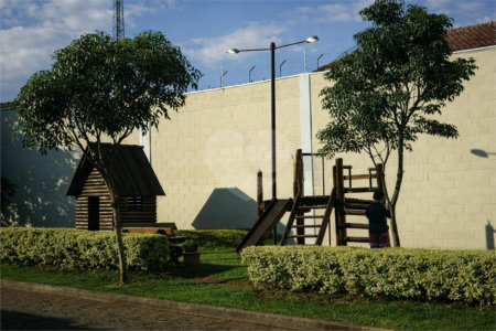 Sobrado à venda no Condomínio Parque dos Ipês