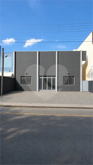 Salão Comercial para Locação em Vinhedo - SP