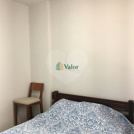 Apartamento no Edifício Villagio Di Napoli .