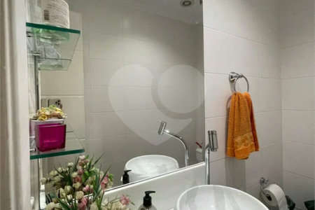 Cobertura na Mooca para locação ou compra