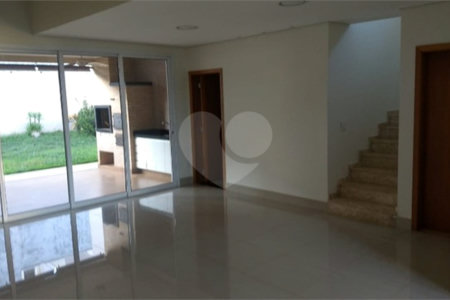 Casa térrea no Condomínio Residencial San Marco- Ilha Liesina.