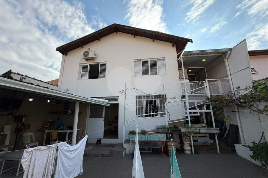 Casa à venda com 2 quartos, sendo 1 suíte,  em Vila Rezende, Piracicaba, SP