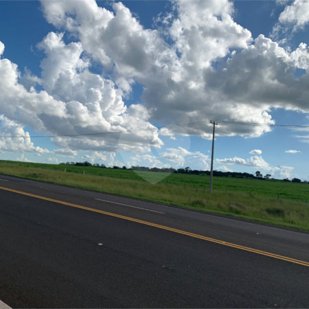 Área de terra no distrito de Água vermelha/SP