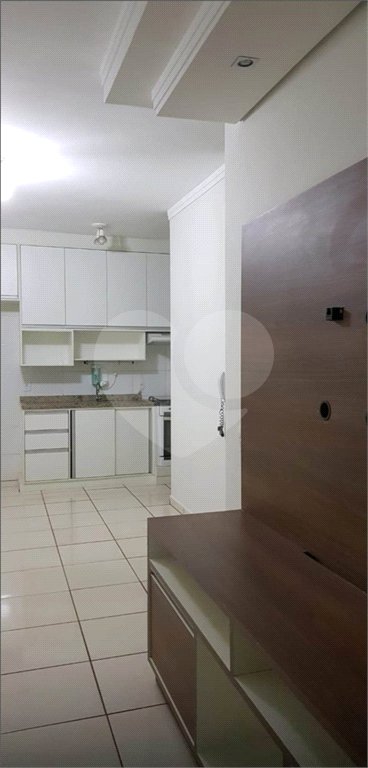Apartamento à venda no condomínio Residencial Vancouver, em Araraquara-SP.